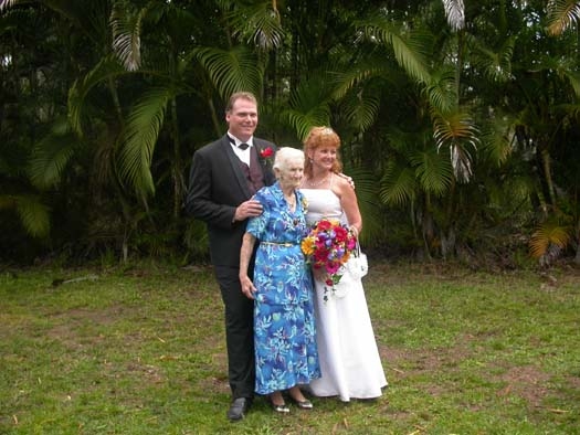 AUST QLD Mareeba 2003APR19 Wedding FLUX Ceremony 074